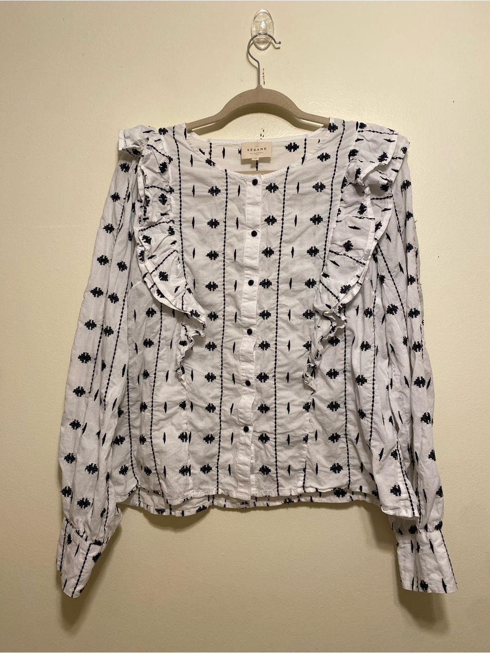 Sezane White Ruffled Long-Sleeve Blouse with Black Embroidered Motif. Size 44